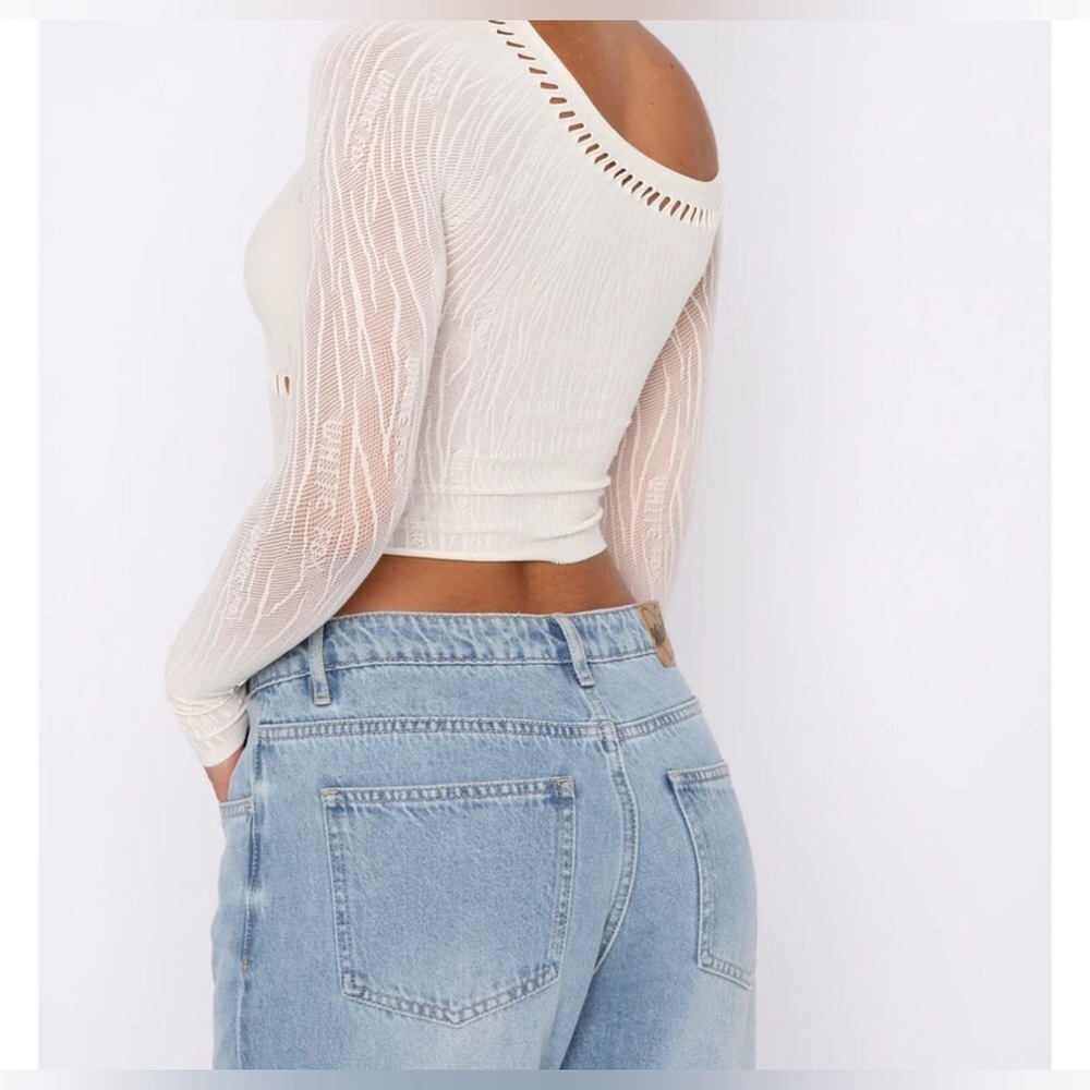 White fox losing sleep long sleeve top - Picture 5 of 8
